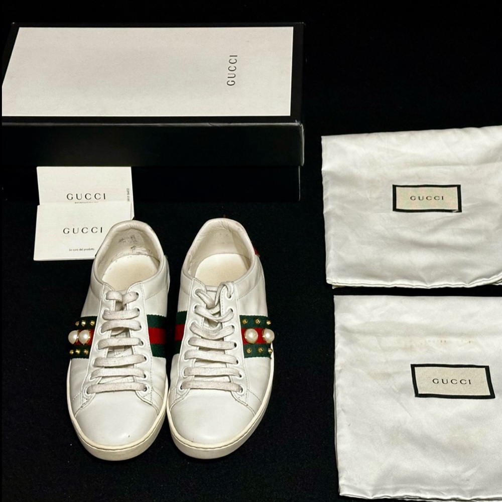 Gucci Ace Stud Sneakers Rockstuds Pearls White Leather 5.5 US or 35.5 EUR